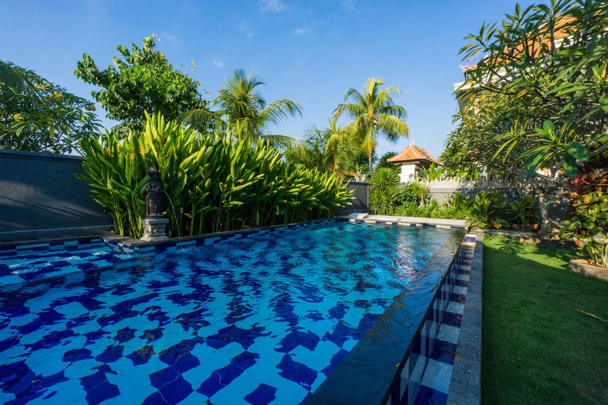 Exotic Inn Lembongan Exterior photo